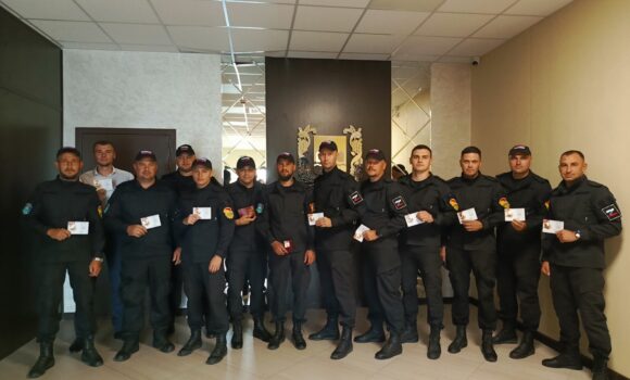 Команда добровольной народной дружины «Русичи» в ГТО.